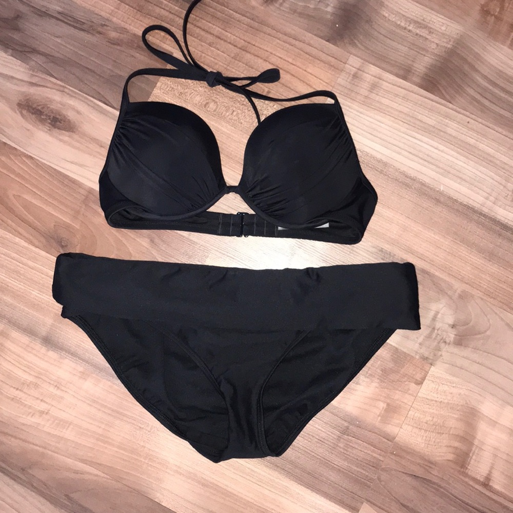 Black Bikini - image 1